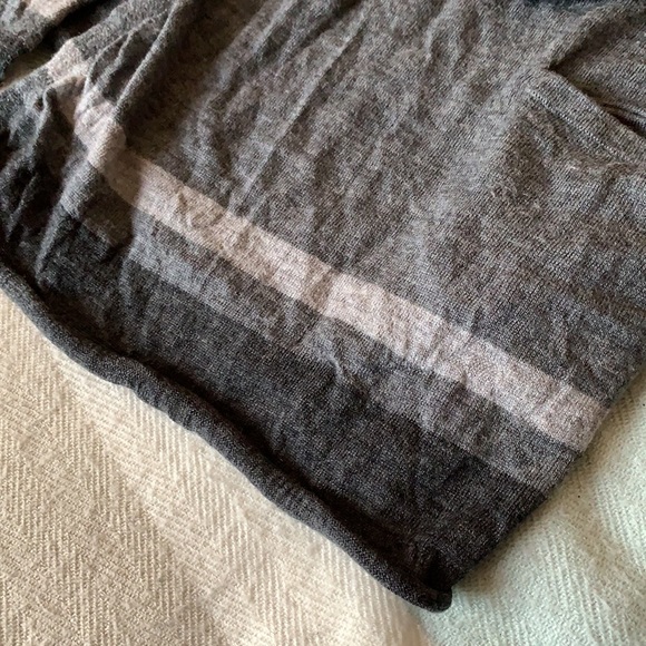 Cardigan - Picture 5 of 7